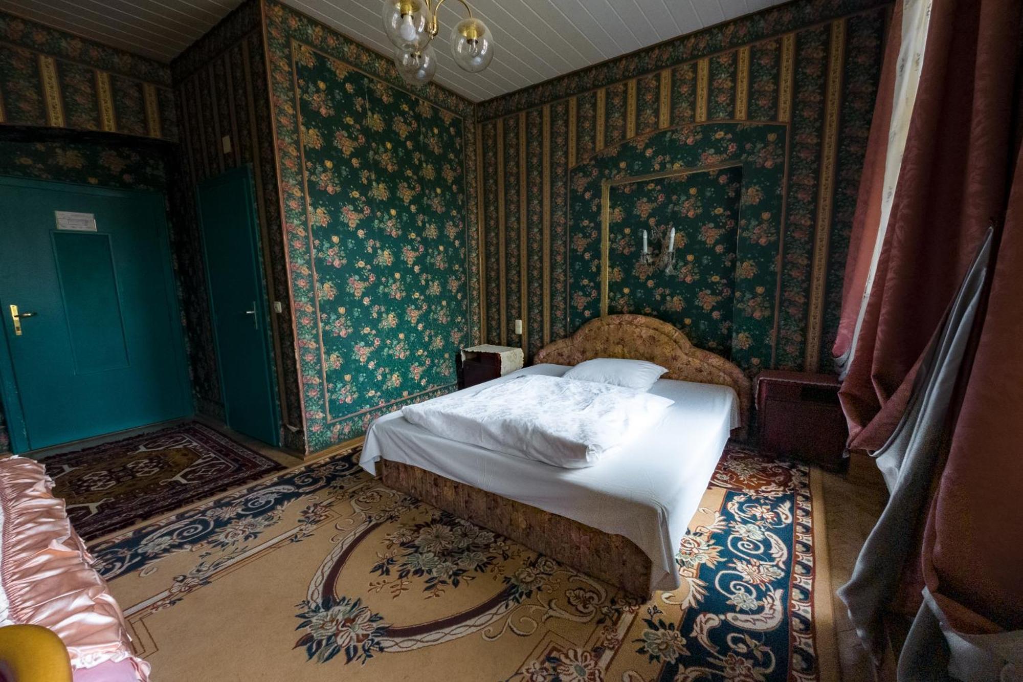 Pension Zamek Rudnik ภายนอก รูปภาพ